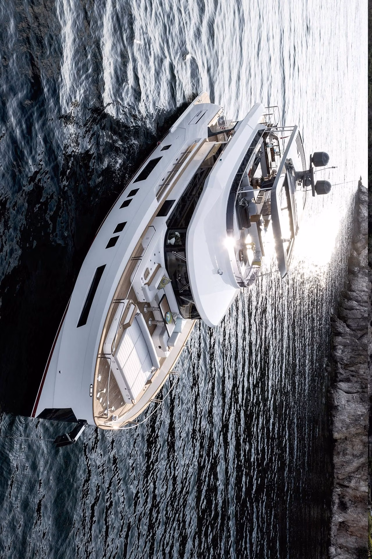 2025 Sirena 68