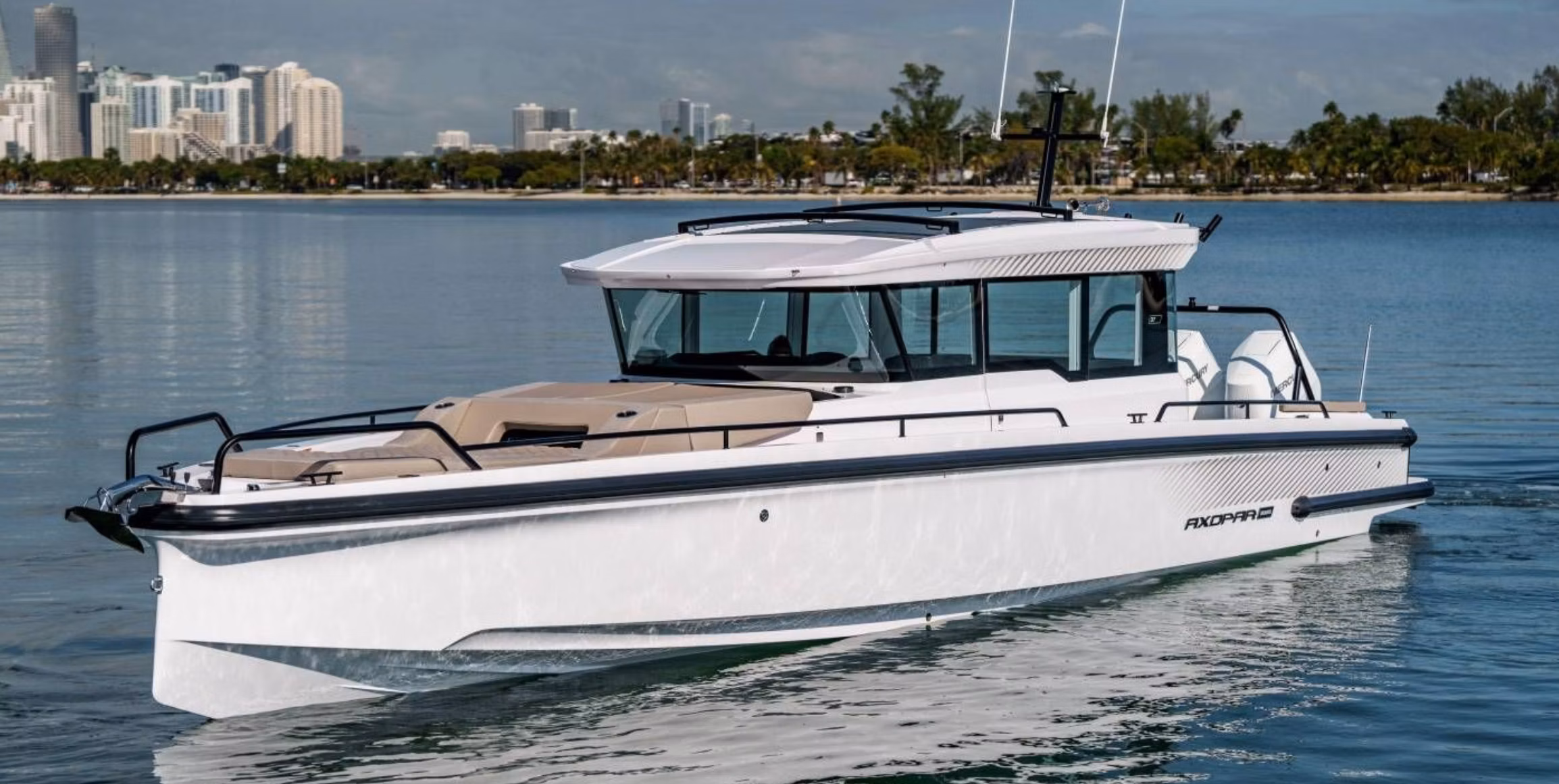 2026 Axopar test 37 XC Cross Cabin 