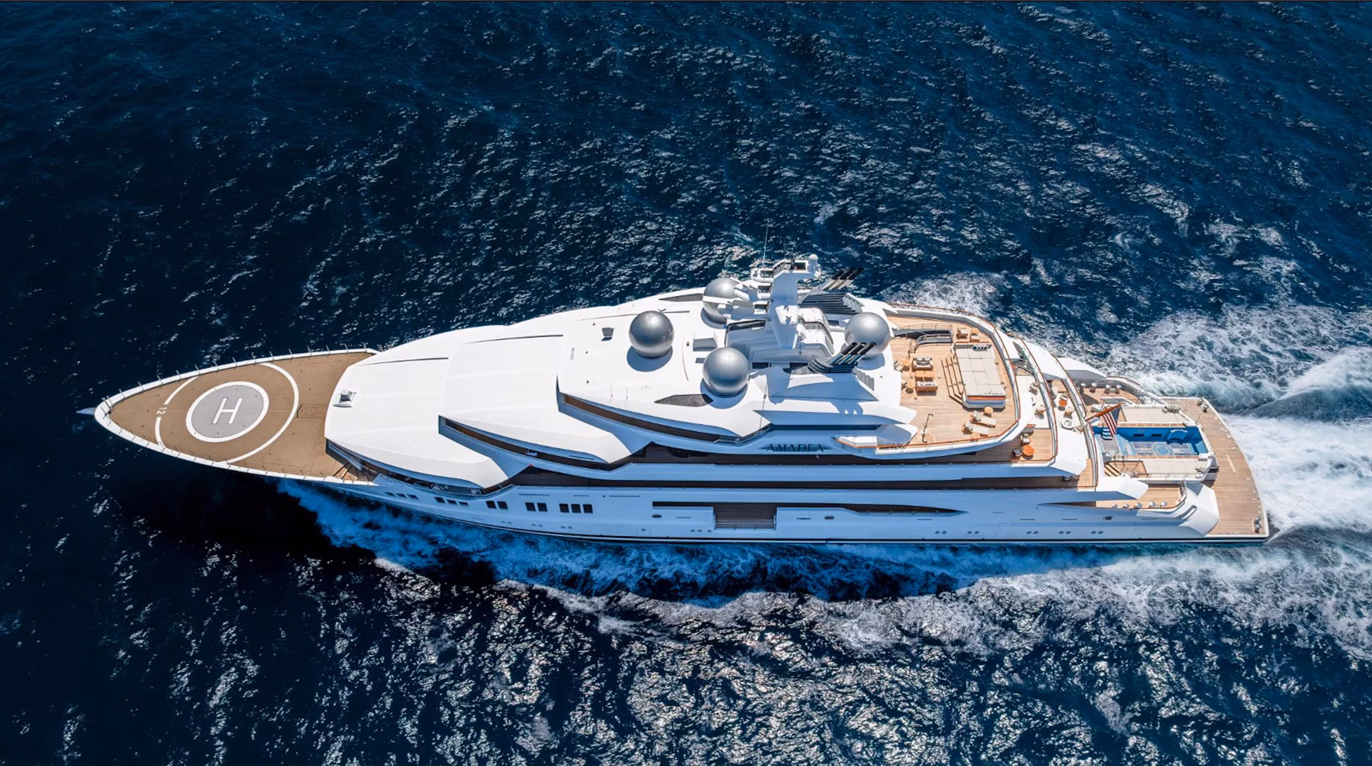2017 Fleet Tea Harbor Lürssen AMADEA 